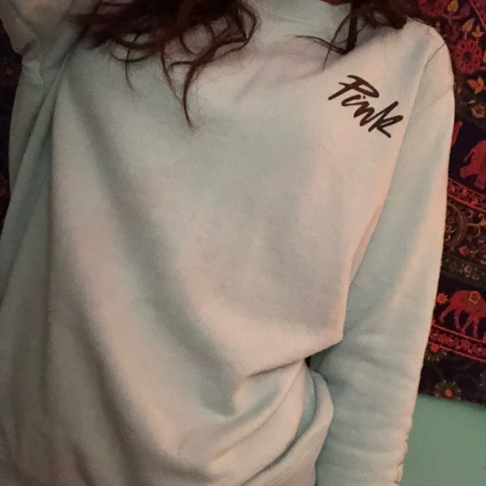 Victoria’s Secret Pink crewneck